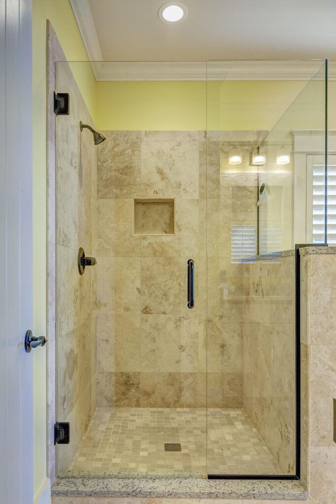 Move Out Cleaning Arlington TX bathroom shower inspection ready